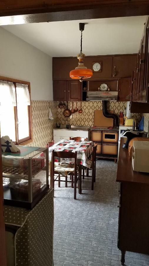 Vila Casa Vacanze Da Oscar Triora Exteriér fotografie